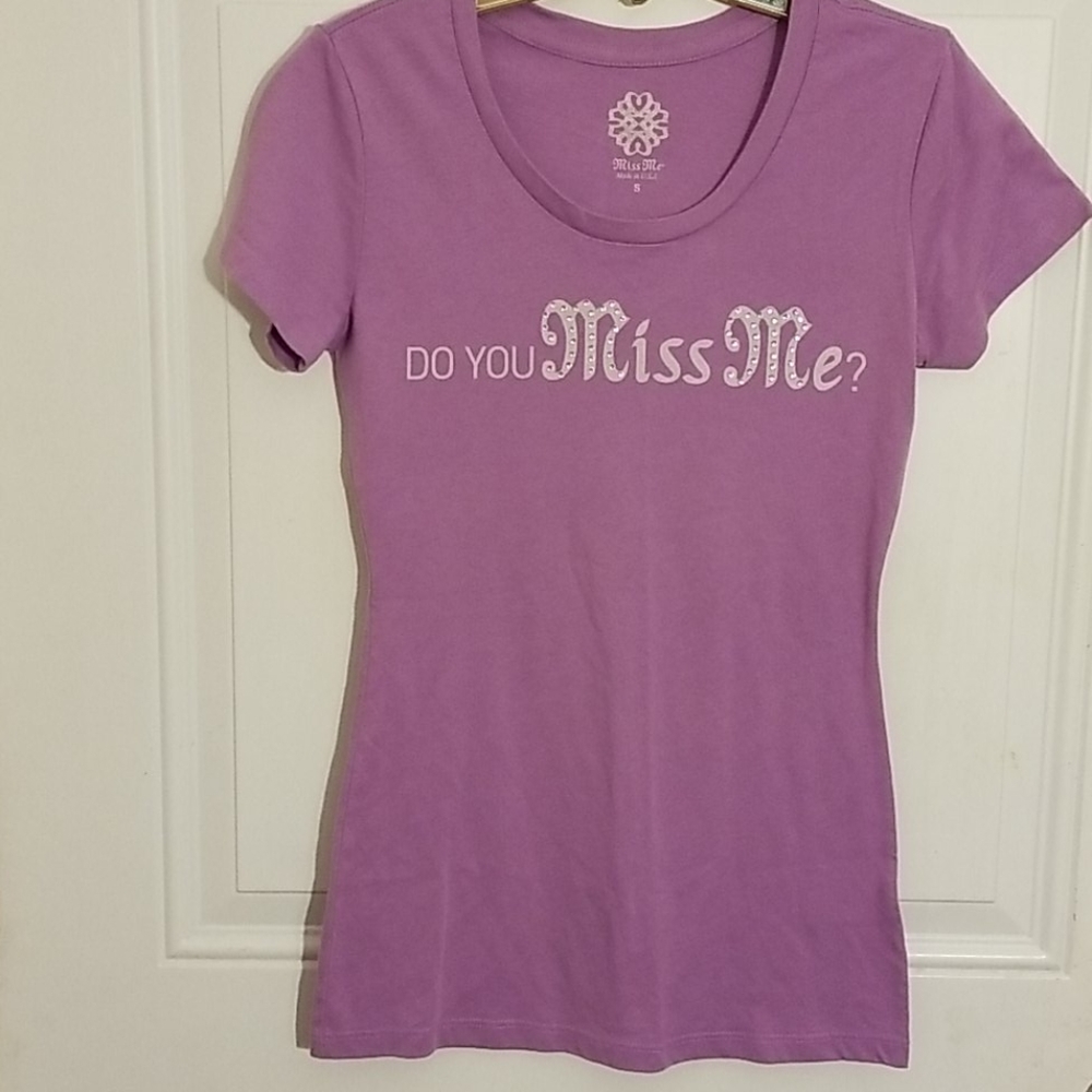 Miss Me top size small